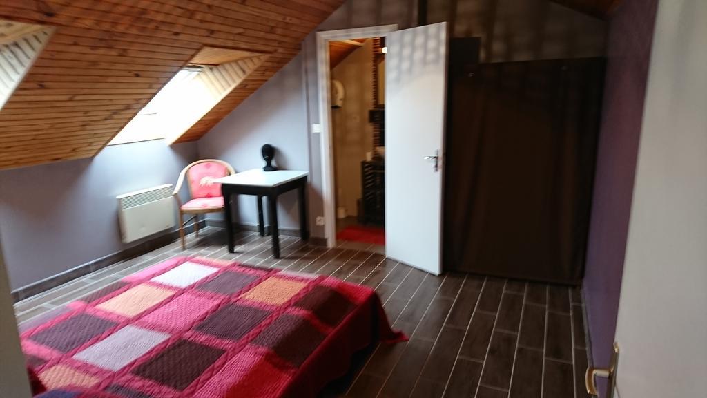 Gites De L'Archange Courtils Екстер'єр фото