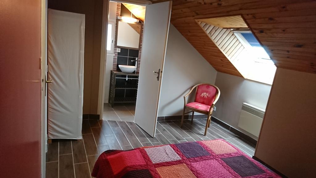Gites De L'Archange Courtils Екстер'єр фото